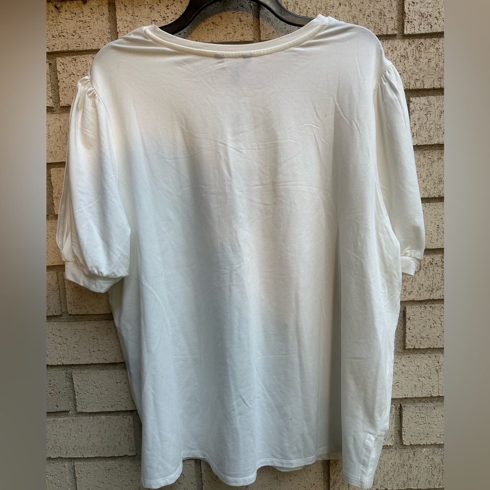 LOVE & LACE GRAPHIC T-SHIRT - Picture 3 of 10